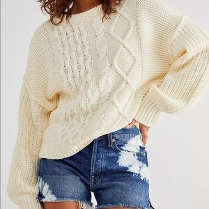 Dream Cable Crewneck Sweater